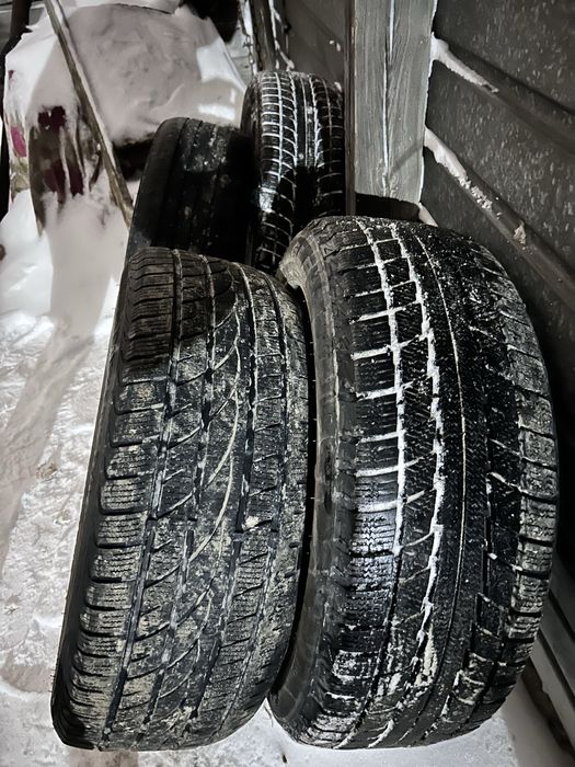 Продам всесезонку