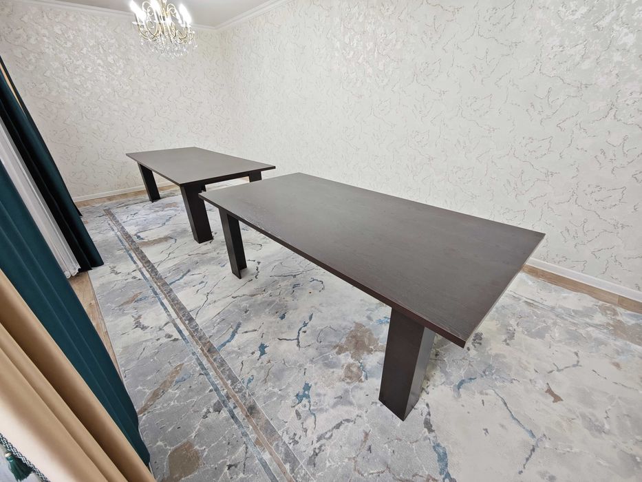 Стол для гостиной