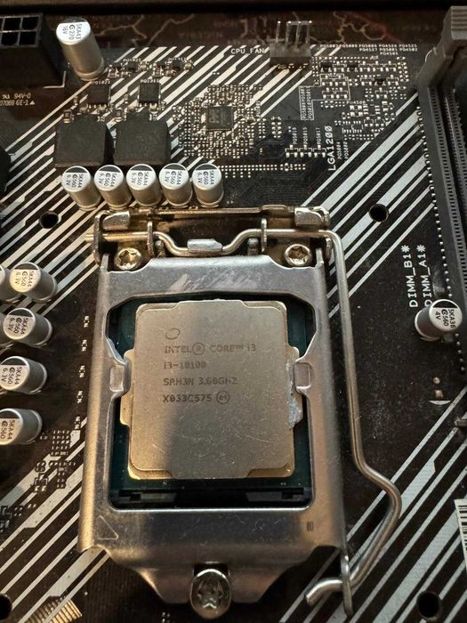 Kit Placa de baza ASUS PRIME H410M-D + Procesor Intel i3 10100