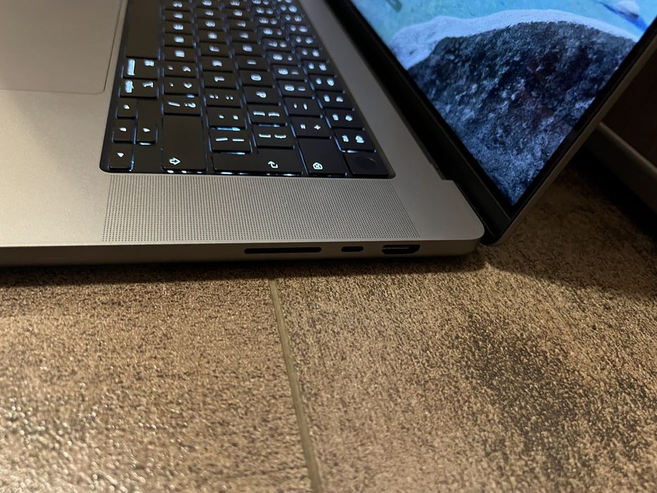 Macbook 16 M1 pro 2021