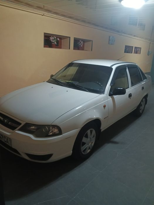 Nexia 2 daewoo sotiladi