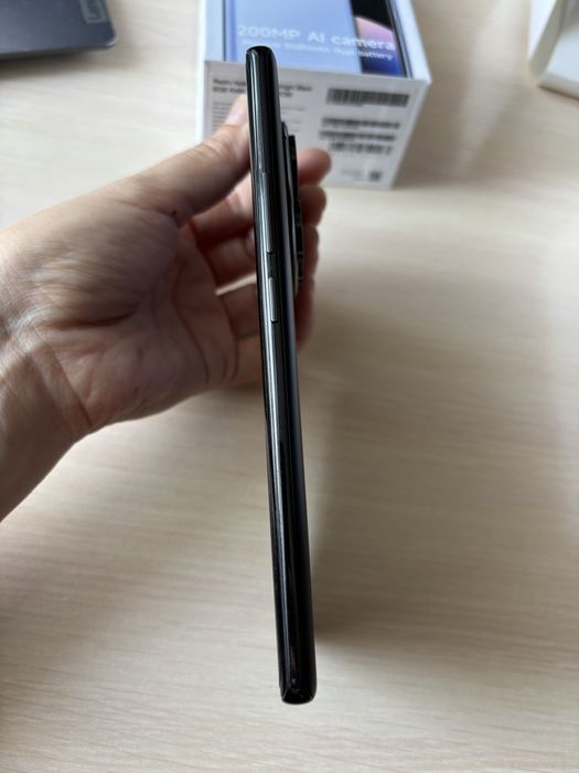 Продам Xiaomi Redmi note 14 pro