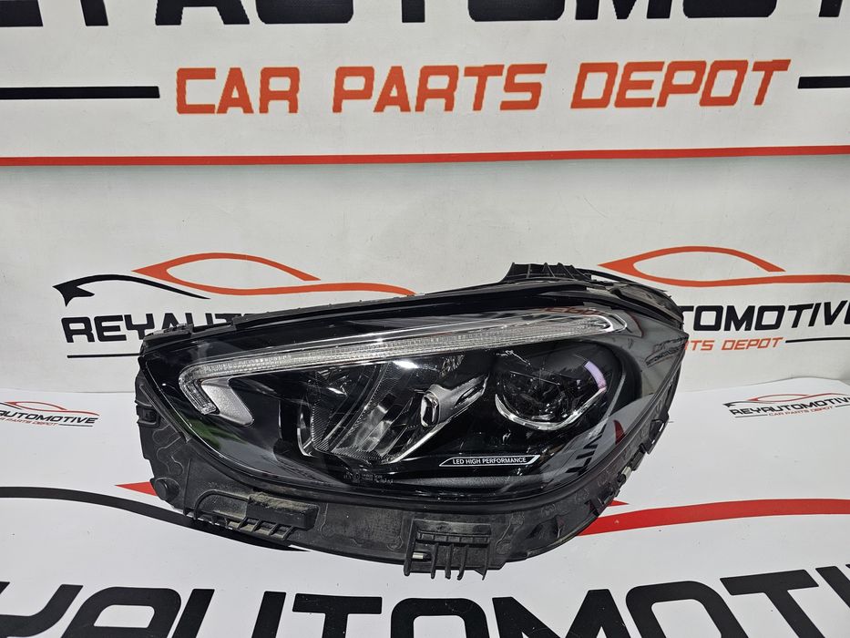 Far stanga led Mercedes C Class W206 dupa 2021 cod A2069060703