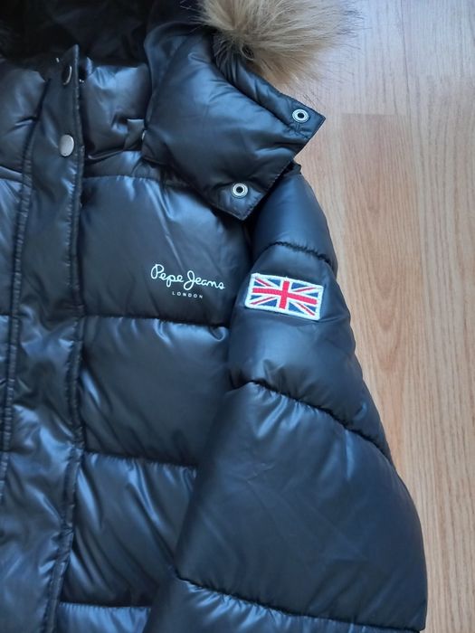 Vând geaca dama Pepe jeans london