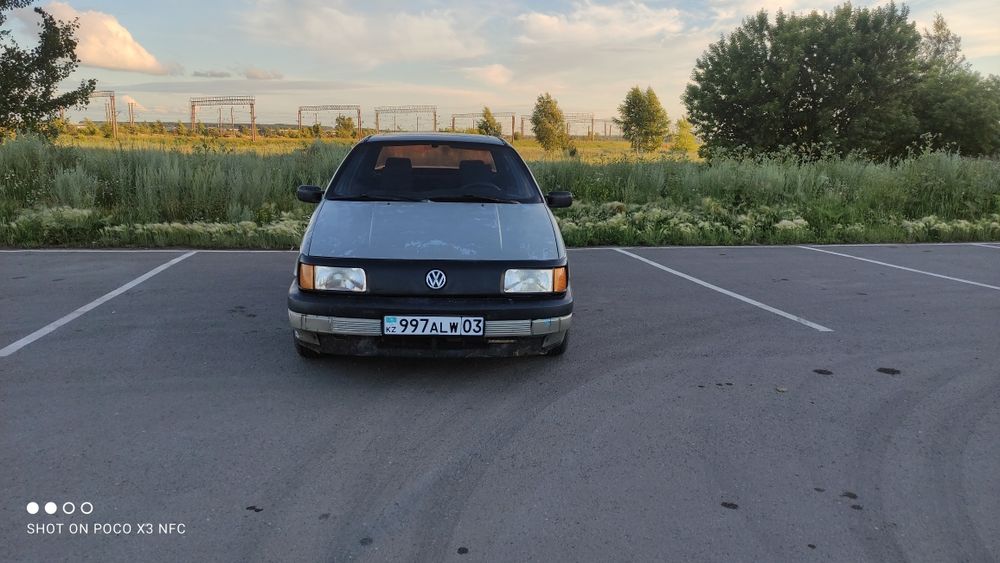 Продам пасат б3, моно 1.8