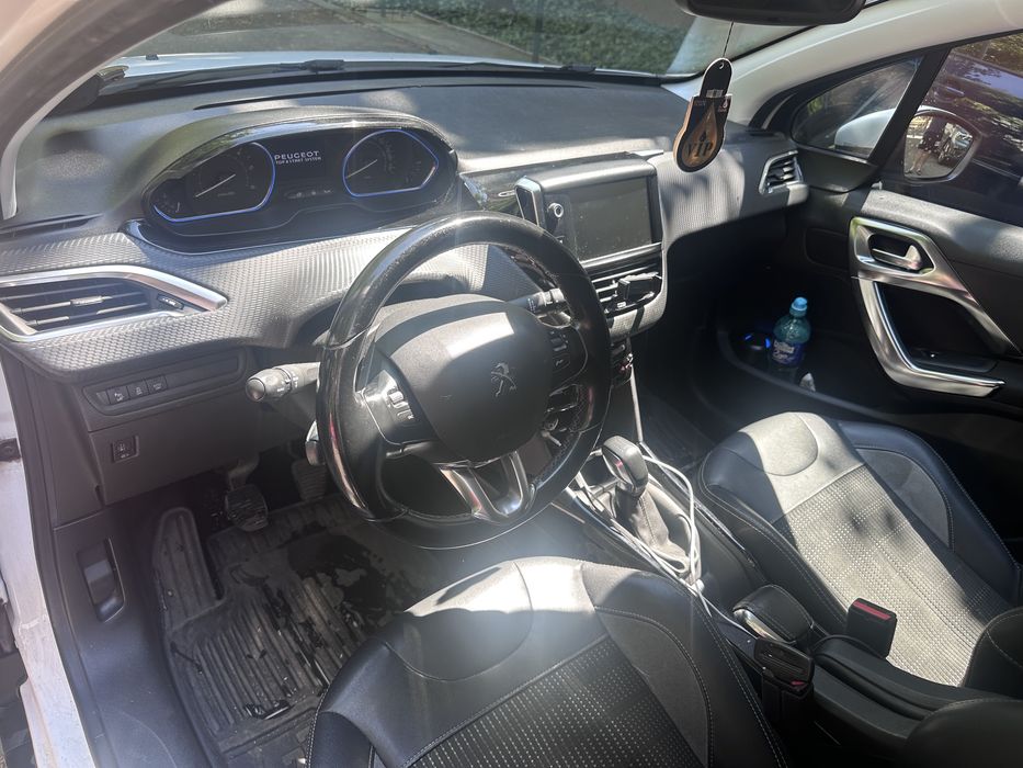 Peugeot 2008 1.6 BlueHDI