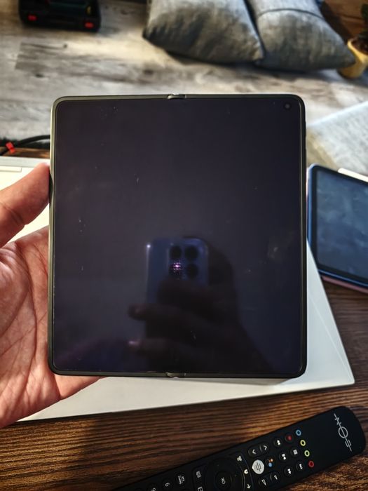 Oppo Find N6 16/512GB като нов