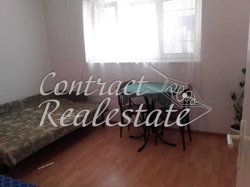 Дава се под наем Едностаен апартамент в Варна, Център - 37 кв.м за 204 € - Снимка #1