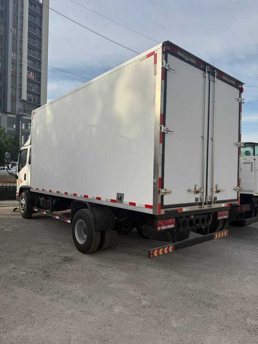 Автофургон рефрижератор FAW Tiger V (22 м³,  -5⁰C), VUM1110