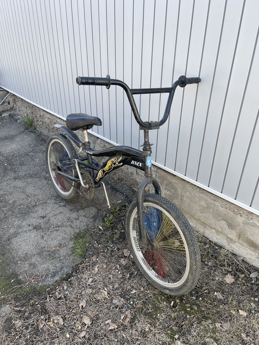 Продам велосипед трюковой BMX
