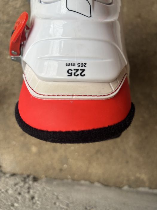 Ски,щеки и обувки