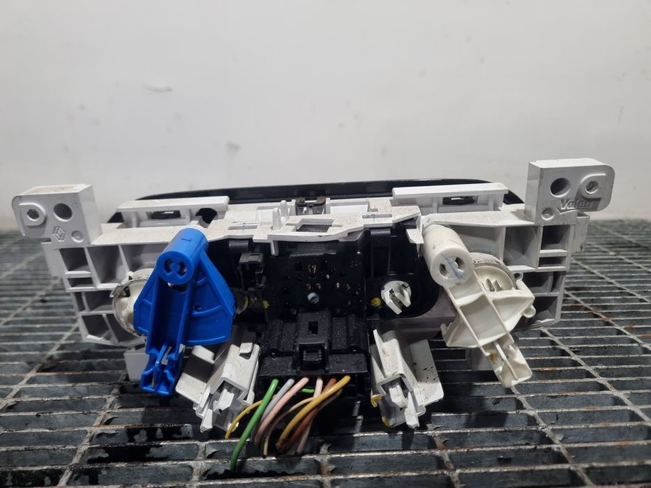 Panou Comanda AC Clima Dacia Dacia Logan II MCV 2013 - 2016 (1547) Garantie