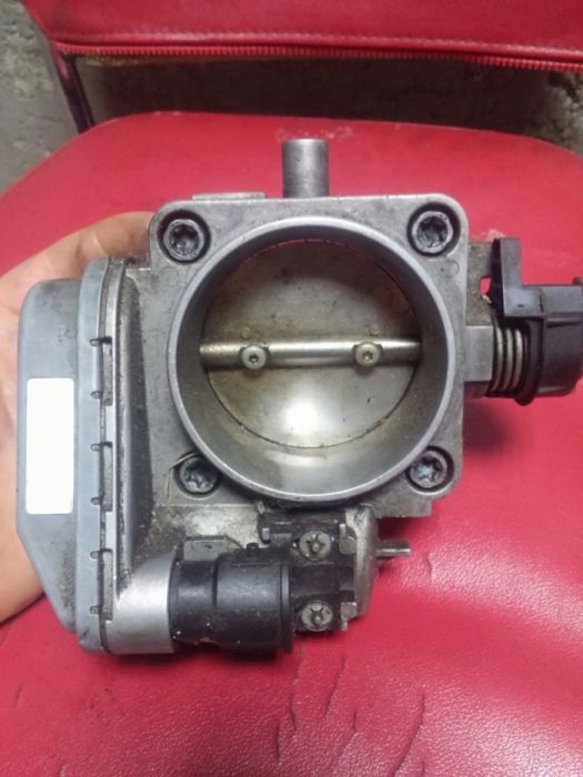 Мерс дросельная заслонка 112мотор