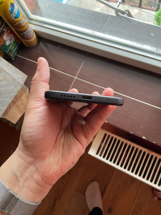 Redmi model 2201117TY