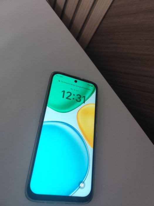 Продам телефон HONOR X 7 e