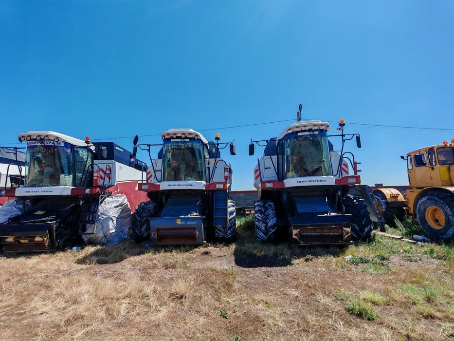 Продам сельхоз технику Комбайн