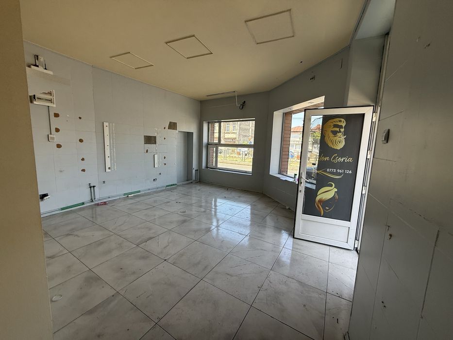 Inchiriez spatiu comercial,calea Rahovei,zona Chirigiu