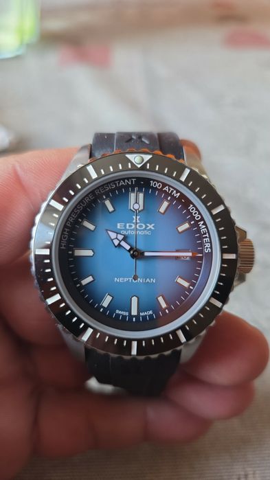 Edox Skydiver neptunian.