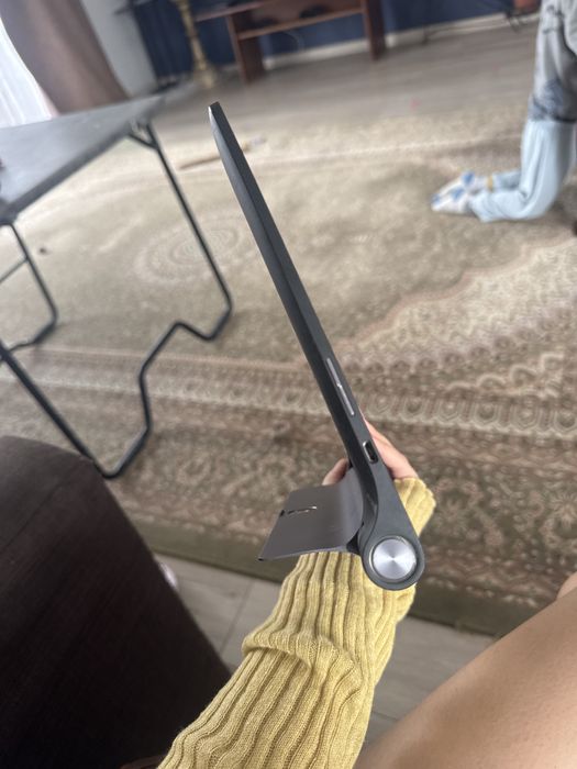 Продам планшет lenovo