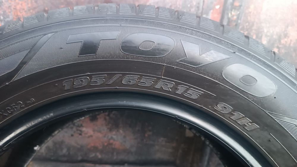 195/65/15 Toyo .