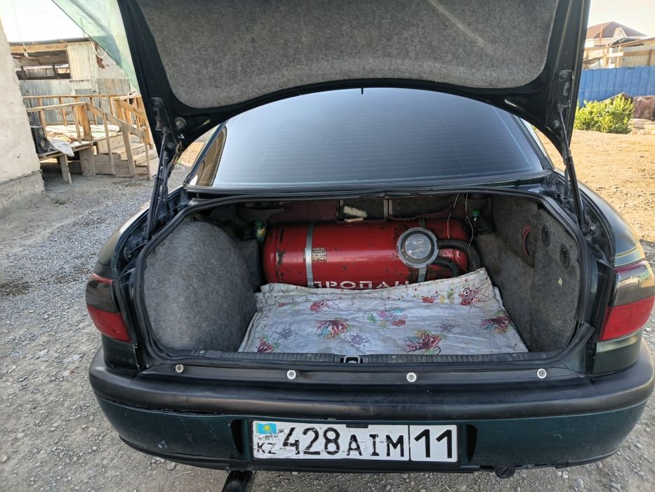 Опель омега б 2.2 куб