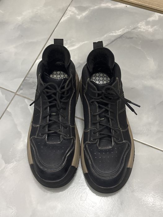 Кроссовки зимние