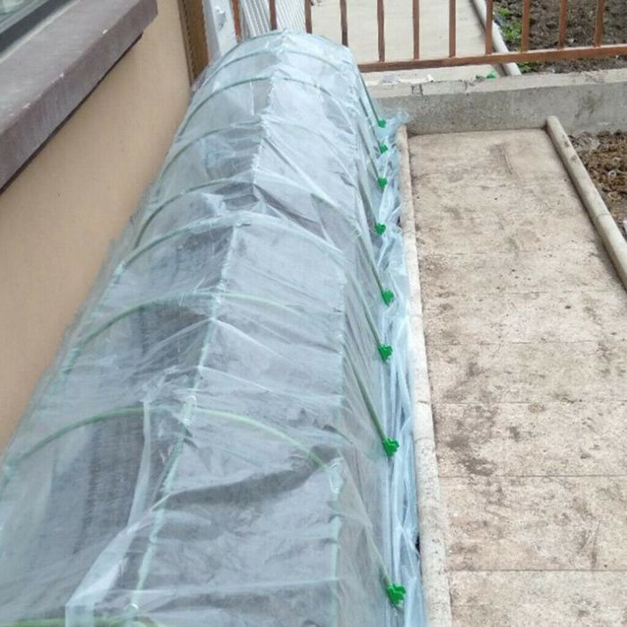 40 cleme detasabile pt folie solar. Pt stalpi de 11mm diametru. Noi!