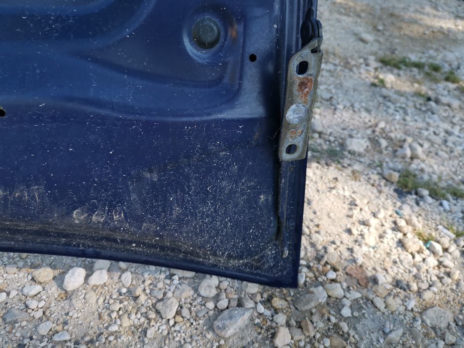 Преден капак за Дачиа Сандеро 06-10 г.