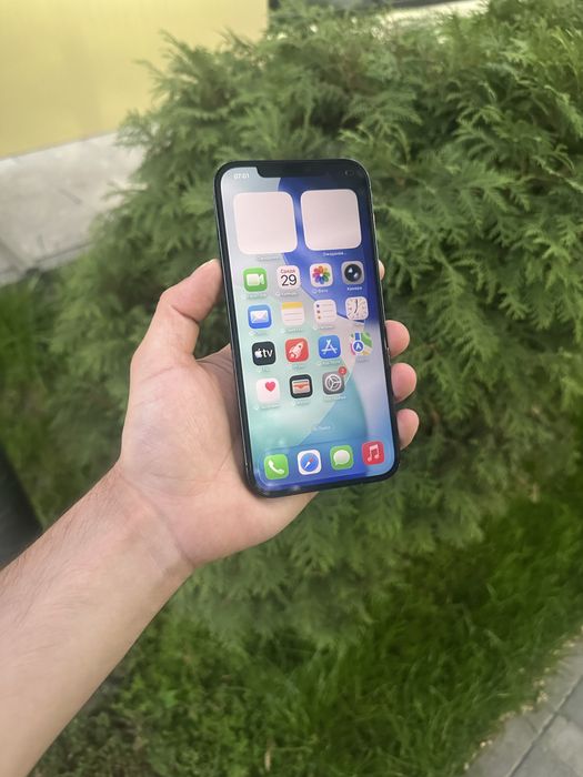 Продам телефон Айфон 12 Pro Max 128Gb
