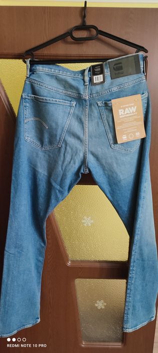 Vând 2 perechi noi de  blugi G-Star raw mărime 33