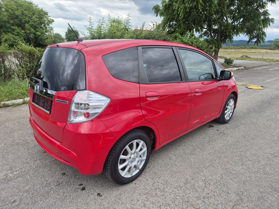 Honda Jazz 1.4 Benzina/Hybrid-Cutie automata