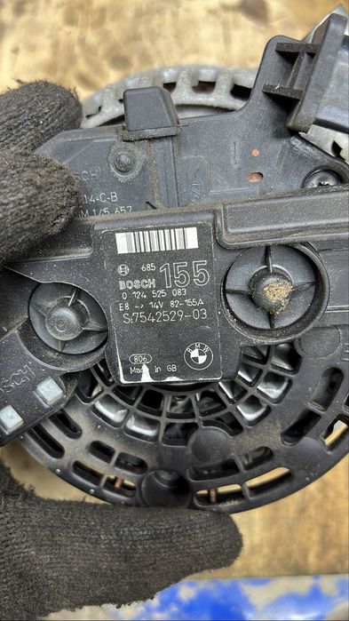 Генератор на БМВ Е60 Е90 Е70 Х5 Х3 Е87 мотор Н52 N52 2.5 3.0 Бош 155А