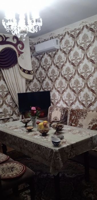 Юнусабад 12 квартал Продается квартира 1/1/9