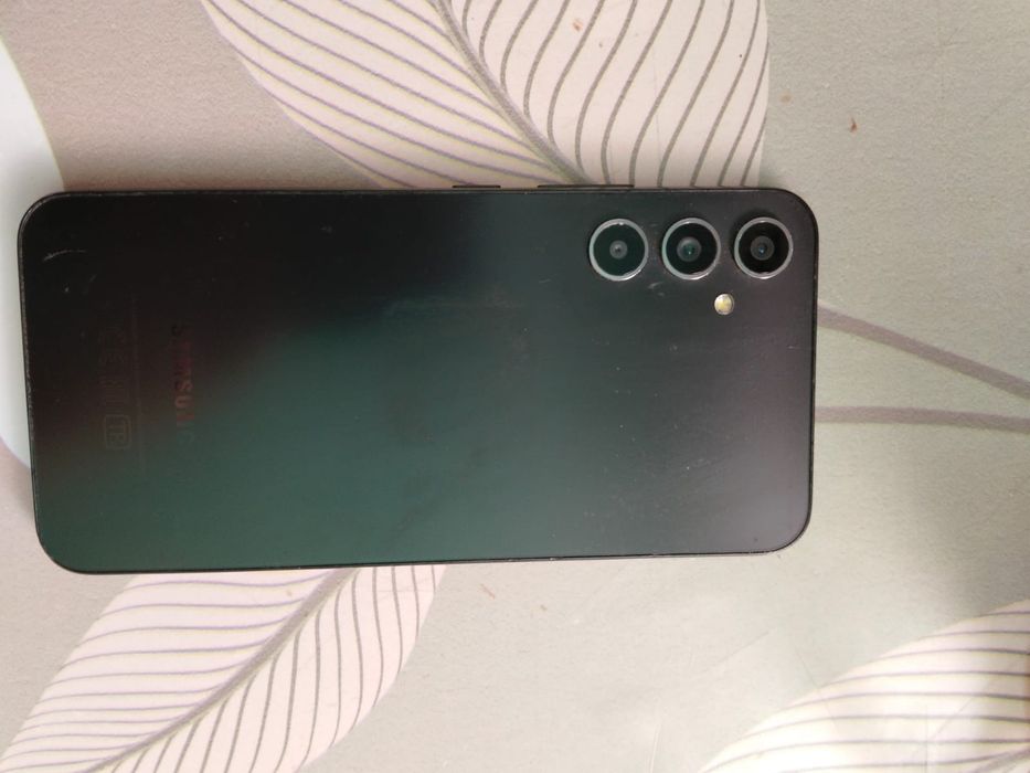 Продам телефон самсунг а 34 5G