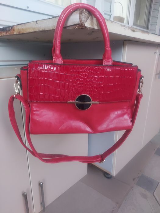 Продам сумки разные по 1000