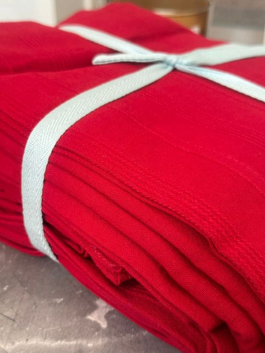 Продам скатерть Турция