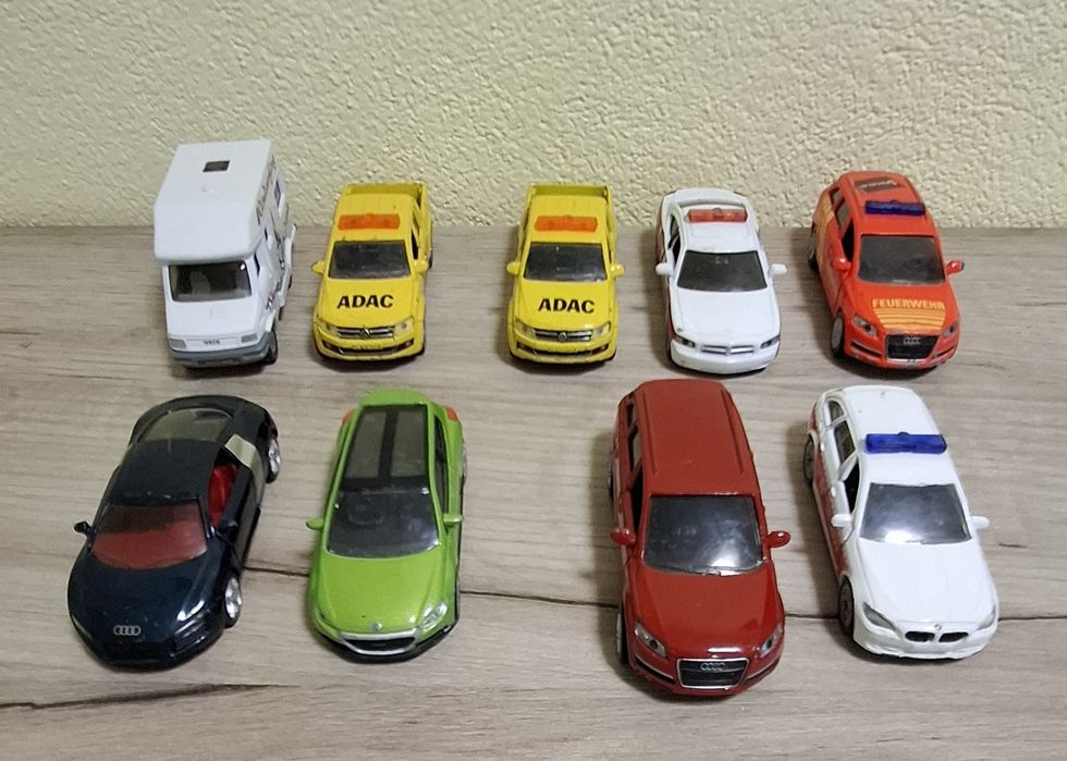 VÎND machete din metal de colecție scara 1 / 64