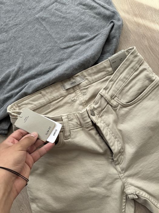 Outfit barbati : pantaloni Mango noi si tricou Hugo Boss
