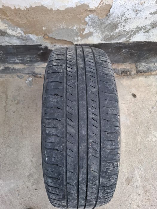 Шина  для автомобилей