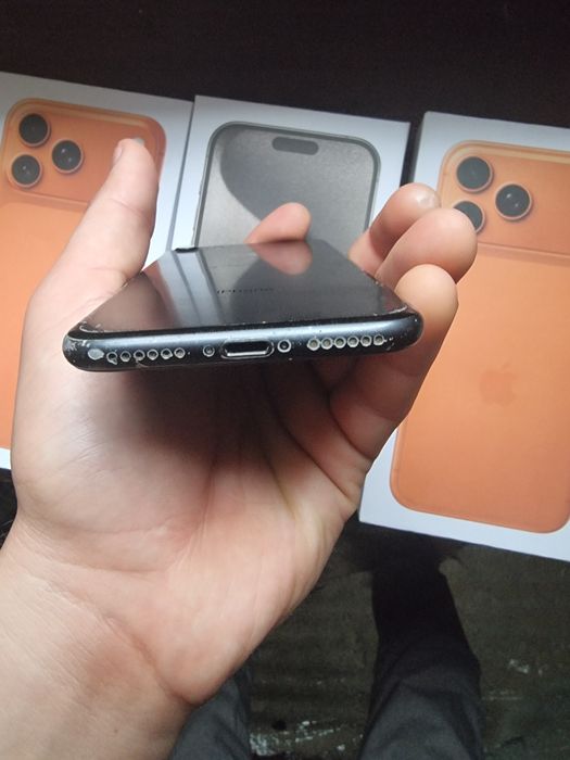 Iphone 7  sirochni sotiladi