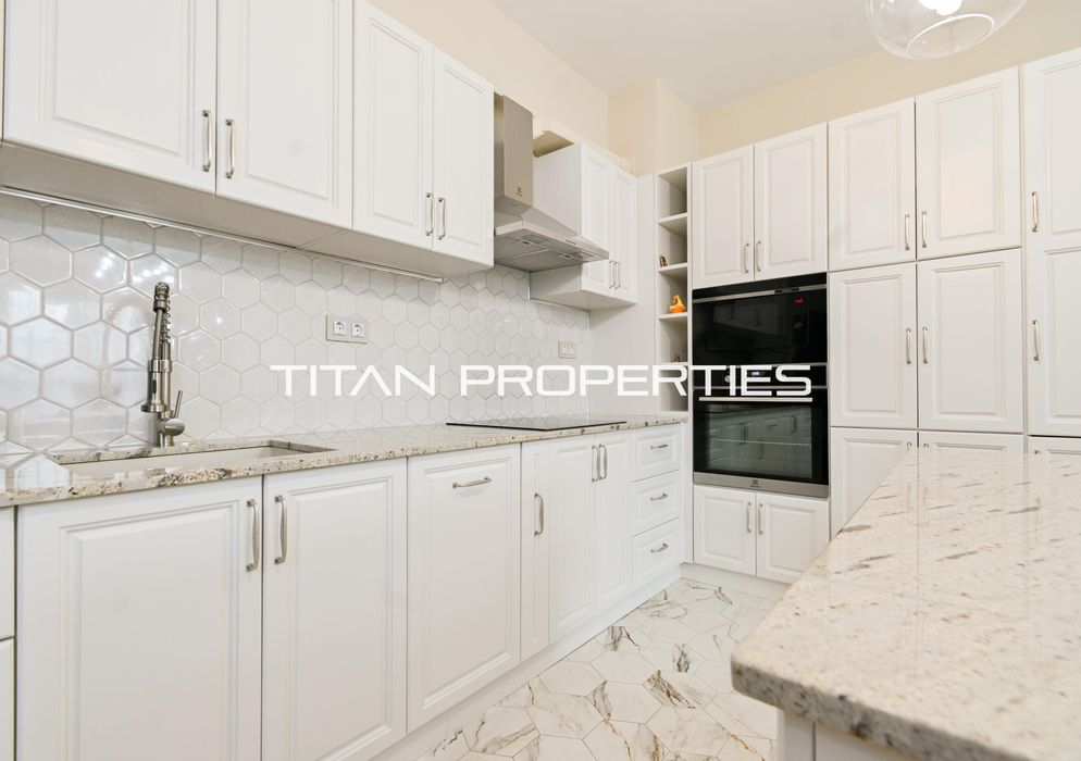 Продава се Четиристаен апартамент в София, Хладилника - 150 кв.м за 3994 €/кв.м - Снимка #5