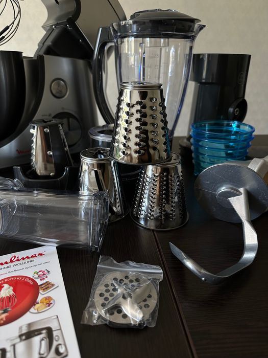 Кухонная машина Moulinex