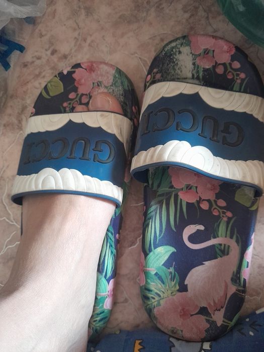 Продам тапочки бу