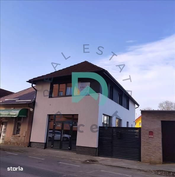 De vanzare casaspatiu comercial, 130 mp, Nicopole, Brasov