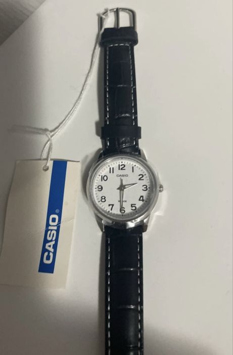 Ceas de mânã Casio, negru