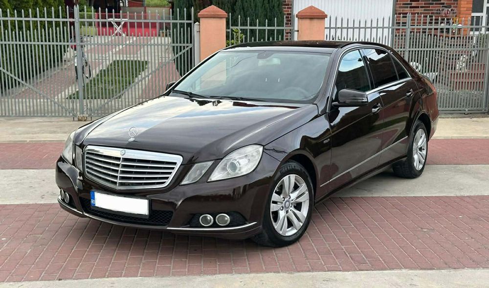 Mercedes E 200 2.2 Cdi an 2010 euro 5 inmatriculat ro. acte la zi fisc