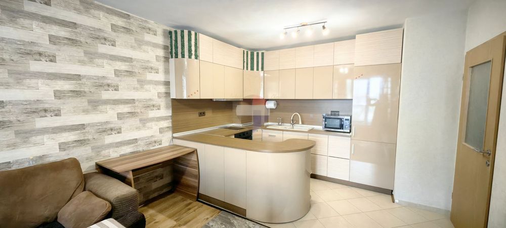 Тристаен апартамент с ПМ под наем, ЛКТ, гр.Варна ЙГ