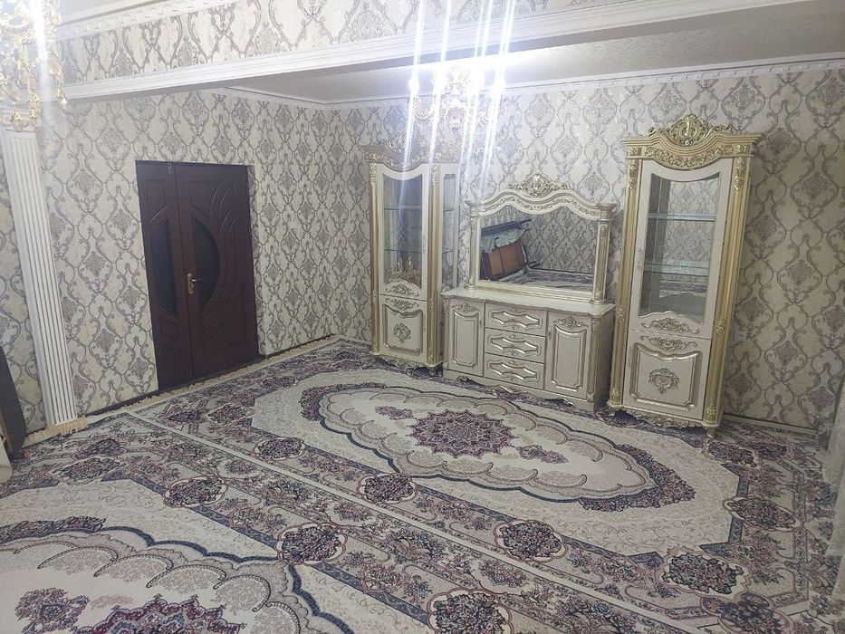 Сдаётся 4-х комнатная квартира Сергели 8 СЕМЬЕ ЗАГС