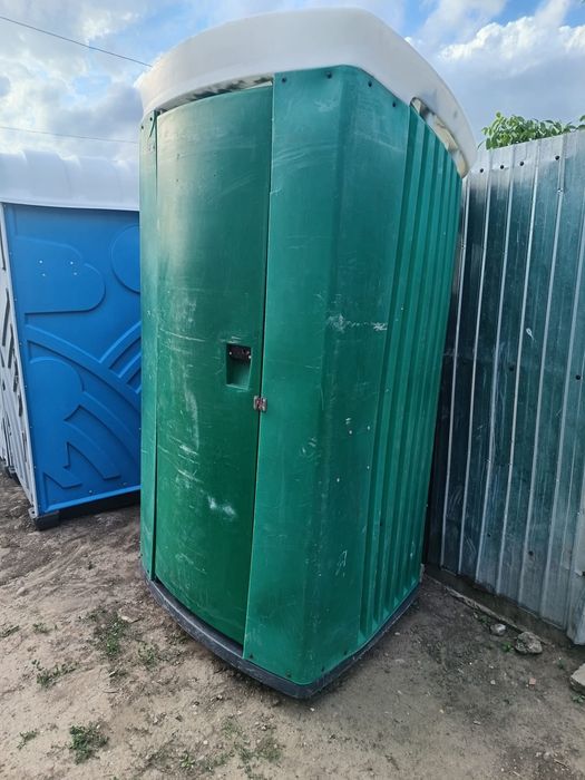 Wc mobil - curat și igienizat - Toaleta publica -
