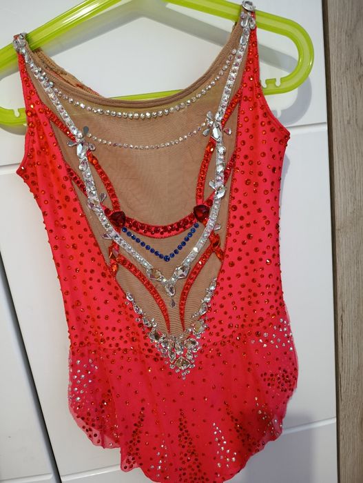 Трико за художествена гимнастика